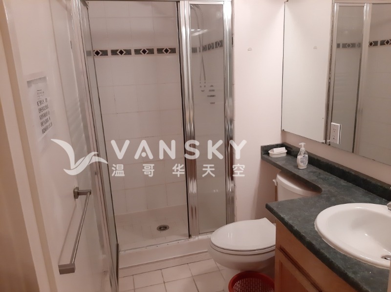 251222121322_Ensuite 3.jpg